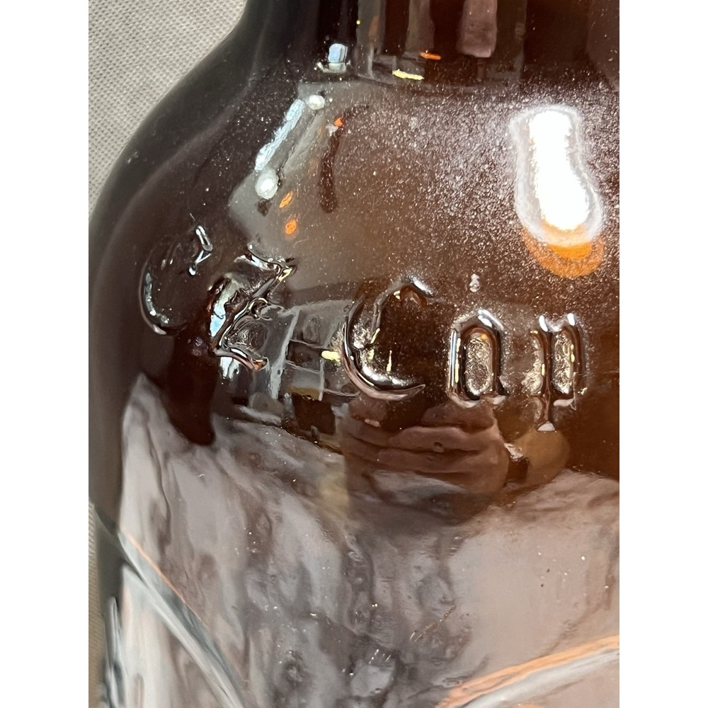 2~ VTG EZ CAP GROLSCH STYLE SWING CAP BOTTLES, REUSABLE,AIRTIGHT EMBOSSED (2573) - Picture 2 of 8